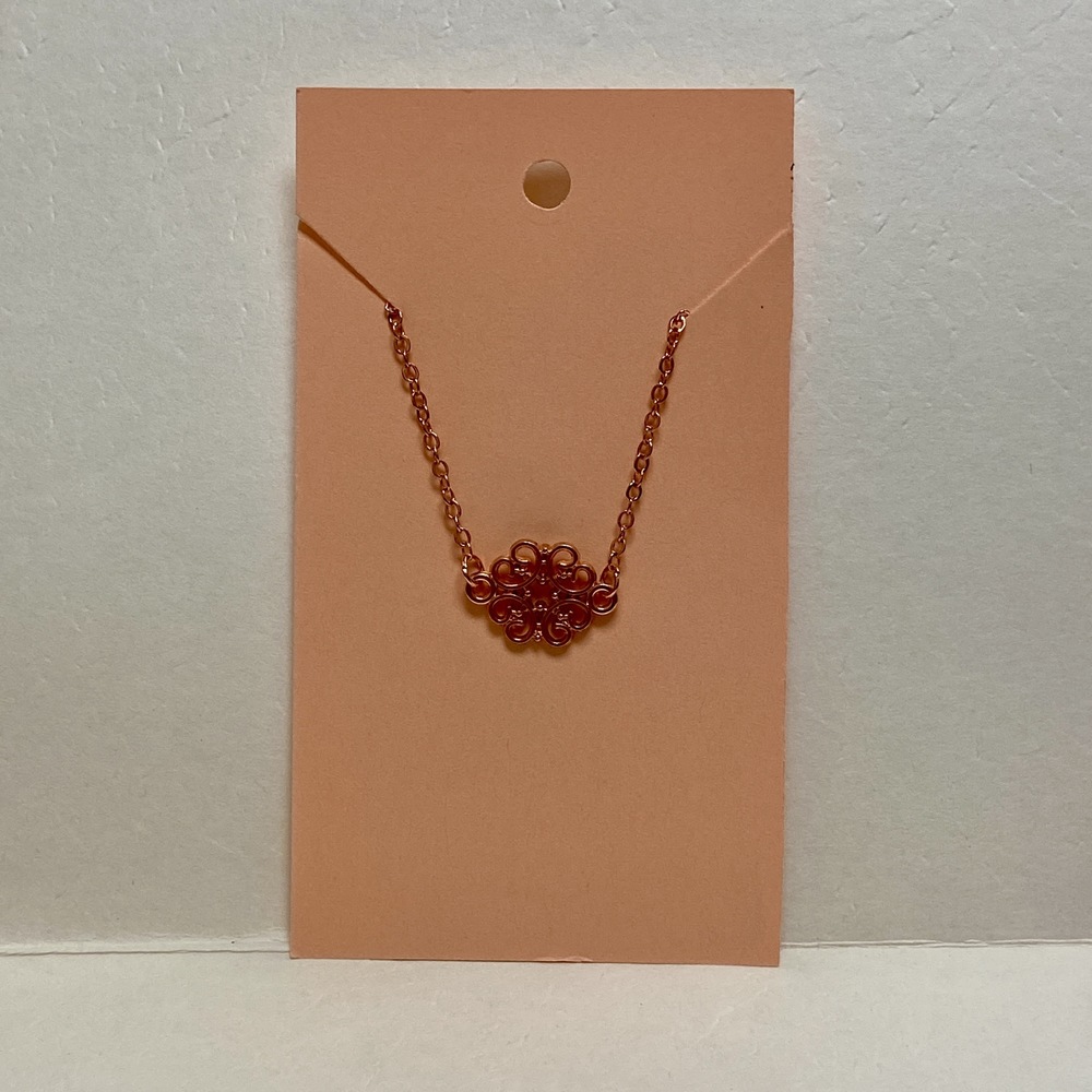 π¦ 10 for $10 π¦ Scroll Filigree Charm Necklace - Picture 1 of 3